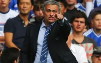 Mourinho, Roy Keane... và những bậc thầy bóng đá lỡ miệng trước micro