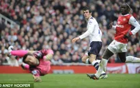 Arsenal – Tottenham và những cuộc đối đầu hấp dẫn nhất kỷ nguyên Premier League