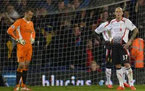 Cú sảy chân đau đớn của Liverpool: 10 phút kinh hoàng nơi đất khách