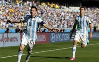 Messi rực sáng giúp Argentina hạ Iran đoạt vé sớm vào vòng 1/8