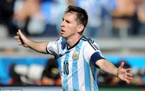 Leo Messi nhận quà sinh nhật "độc" từ Adidas