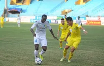 Đấu bù vòng 8 V-League: Hà Nội T&T lấy lại ngôi đầu