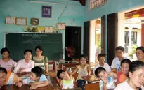 Cô giáo hết lòng vì trẻ mồ côi, tật nguyền