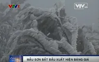 VIDEO: Băng giá phủ trắng đỉnh núi Mẫu Sơn