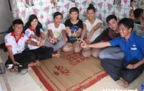 Cô sinh viên nghèo cưu mang 3 thí sinh thi đại học