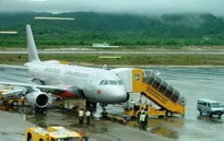 Đình chỉ các kiểm soát viên không lưu vụ máy bay Jetstar mất liên lạc