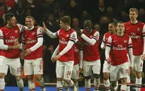 Arsenal mang vệ sĩ, đầu bếp riêng tới Việt Nam