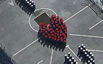 Hải quân Anh hưởng ứng ngày Valentine trên… tàu chiến