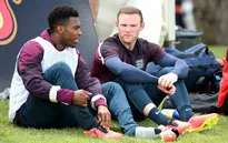 HLV tuyển Anh tung Rooney và Sturridge đá chính khi tiếp Peru