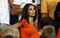 Đội hình WAGs xinh như mộng “thiêu đốt” World Cup 2014 (P2)