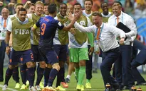 “Mổ xẻ” cú đánh đầu hay nhất lịch sử World Cup của Persie