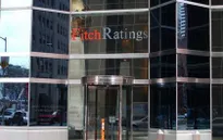Fitch nâng bậc xếp hạng tín nhiệm của Tây Ban Nha