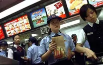 Bê bối thịt "bẩn”, McDonald tại Trung Quốc phải thay đổi thực đơn