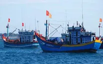 Trao 100 tủ thuốc sơ cấp cứu cho ngư dân Phú Yên