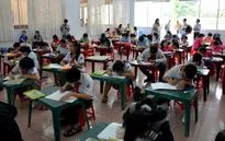Gần 400 thiếu nhi vẽ tranh “Bác Tôn với biển đảo quê hương”