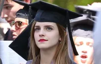 ‘Phù thủy’ Emma Watson tốt nghiệp Đại học Brown