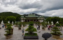 Chùa Linh Ứng Bãi Bụt (Đà Nẵng), cõi Phật giữa trần gian