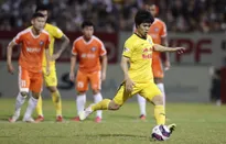 ẢNH: Hoàng Anh Gia Lai vượt qua SHB Đà Nẵng ngay tại Hoà Xuân, giành lại ngôi đầu V.League 2021