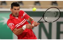 Pháp mở rộng 2021: Novak Djokovic dễ dàng vào vòng 2