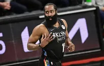 James Harden gặp chấn thương tại game 1 bán kết miền Đông