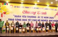 Đà Nẵng chăm lo Tết cho người nghèo