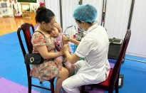 Hà Nội: Khoảng 20.000 trẻ từ 6 tháng đến dưới 9 tháng tuổi sẽ được tiêm vaccine ngừa sởi