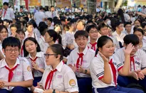 Thi vào lớp 10 ở TP Hồ Chí Minh, nhiều phụ huynh và học sinh muốn chọn trường gần nhà