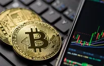 Bitcoin vượt mức 105.000 USD