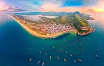 Kiến tạo không gian du lịch hướng biển