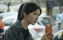 Dịu dàng màu nắng - Tập 6: Xuân ghi lại cảnh chị dâu đi cùng người đàn ông khác