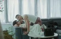 Mặt trời lạnh - Tập 4: Đang mặn nồng với sếp, Mai Ly bị đuổi ra ngoài