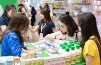 Hàng nghìn lượt khách tham quan triển lãm ngành hàng mẹ và bé tại Thành phố Hồ Chí Minh