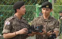 V và RM của BTS đã xuất ngũ