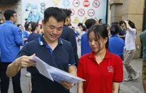 Đỗ vào lớp 10, thí sinh Hà Nội cần làm gì để nhập học?
