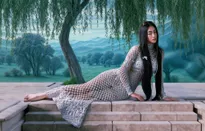 Bảo Thanh báo tin vui đầu tiên sau 14 năm, Lương Thùy Linh khoe vẻ đẹp ma mị