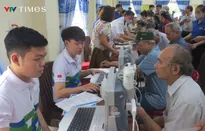 Quảng Trị: Khám và cấp thuốc miễn phí cho hơn 300 hộ gia đình chính sách