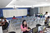 VN shares down for fourth day