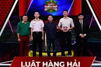 Super Easy Rules: A battle between two traveling adventurers