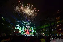 In Pictures: Festive atmosphere welcomes New Year 2026