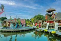 Nha Trang captivates visitors with traditional Tet atmosphere