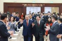 Top Lao leader briefs on outcomes of LPRP's 12th National Congress in Hanoi