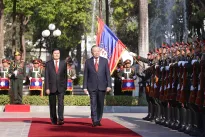 Party chief’s state visits to Laos, Cambodia elevate neighbourly relations to new heights: FM