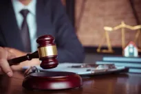 Government issues plan to pilot public lawyer mechanism
