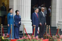 Singapore holds official welcome ceremony for Vietnamese Party and State leader