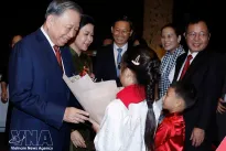 Top Vietnamese leader begins state visit to Singapore