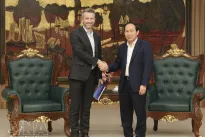 Vietnam extends all possible support to reputable int’l education establishments: Deputy PM