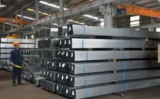 Kiểm soát chặt giá sắt thép, tôn, ngói sau bão