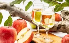 Hàn Quốc khôi phục lại sản phẩm rượu táo truyền thống