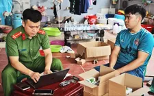 Triệt phá cơ sở sản xuất mỹ phẩm giả với quy mô cực lớn tại Bắc Giang