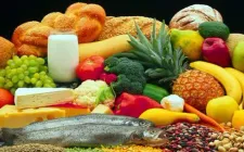 Chăm sóc dinh dưỡng đúng cách giúp trẻ nhanh hồi phục khi ốm